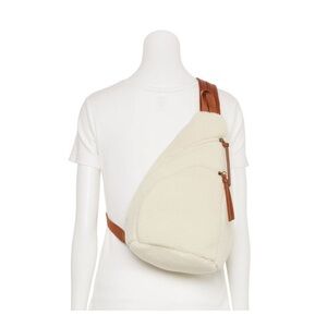 NWOT Sonoma Goods For Life® Sammy High Pile Fleece Outdoor Sling Bag